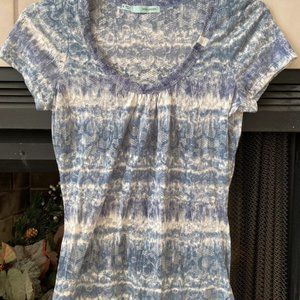 Casual top for women